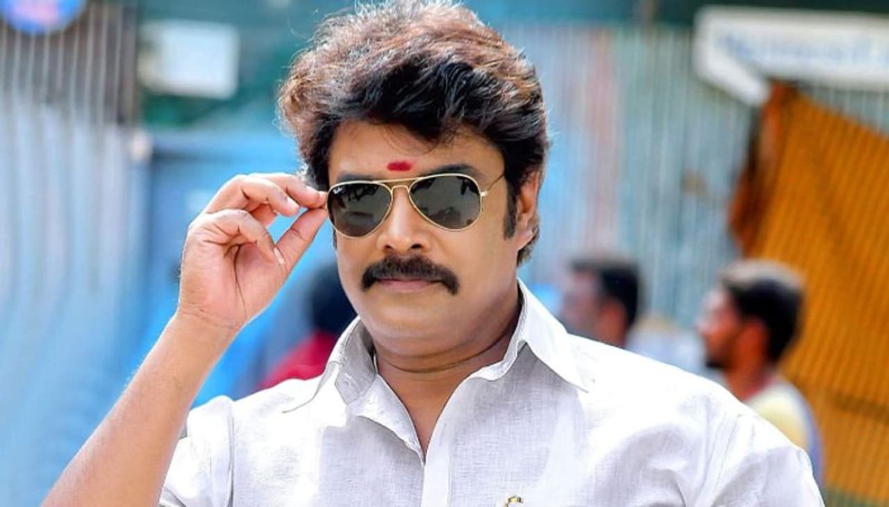 பி.டி.ஆரின் கோட்டையில் சினிமா டைரக்டர் பி.டி.ஆரின் கோட்டையில் சினிமா டைரக்டர்