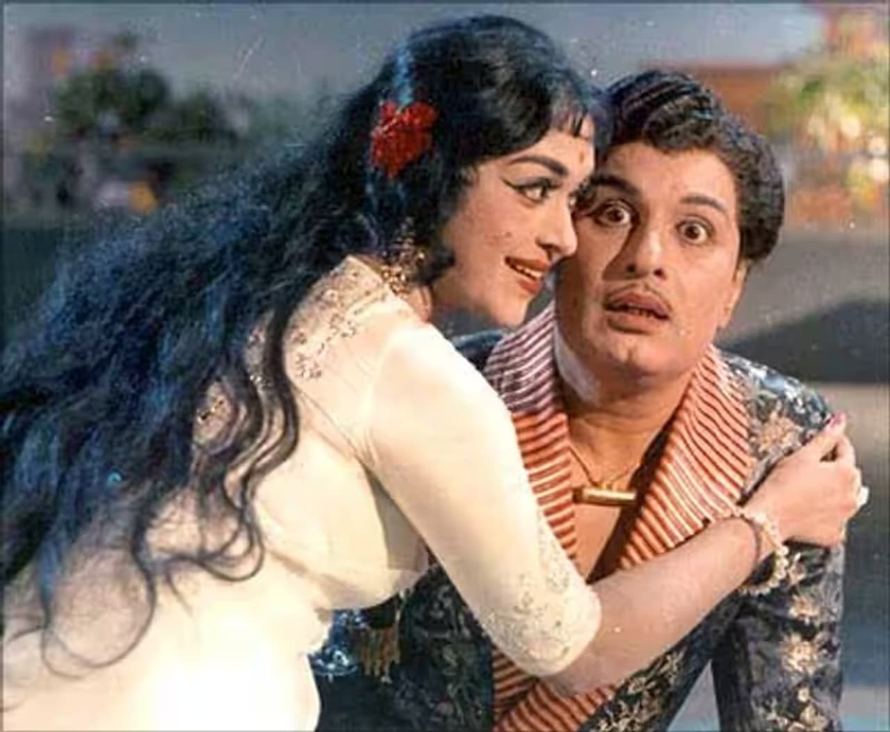 எம்.ஜி.ஆர் சரோஜா தேவி