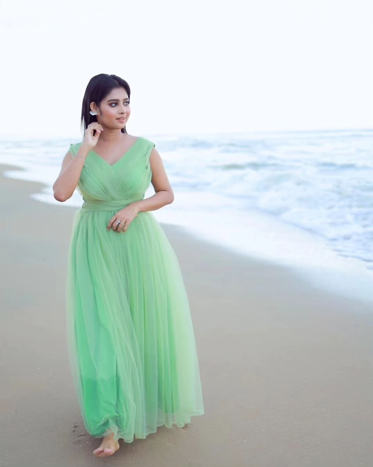 Bigg Boss Janani Photos Bigg Boss Janani Photos