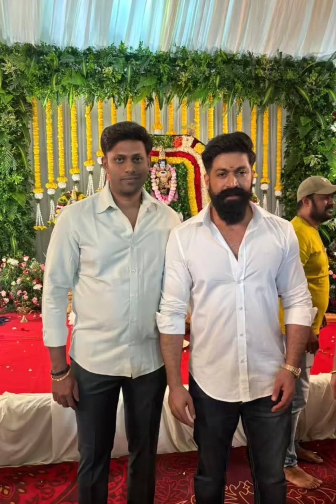 toxic Movie Pooja Stills