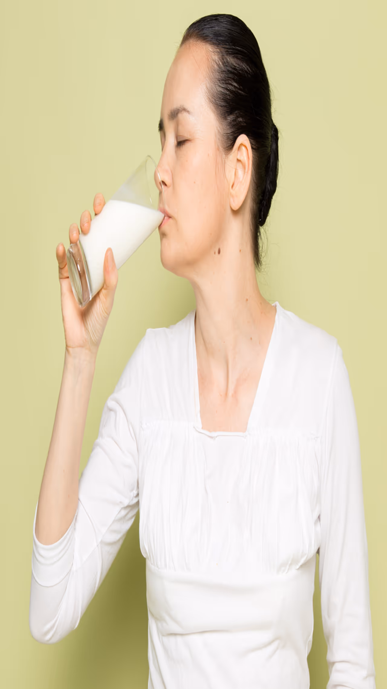 Drinking Milk Before Bedtime Drinking Milk Before Bedtime