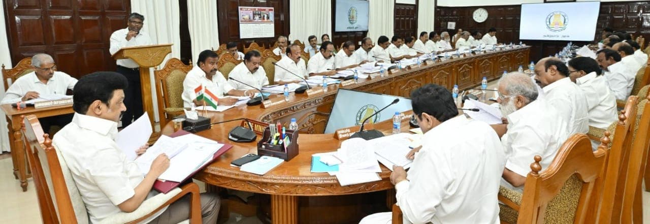 தூய்மை பணியாளர்கள் போராட்டம் அமைச்சரவைமுடிவு தூய்மை பணியாளர்கள் போராட்டம் அமைச்சரவைமுடிவு