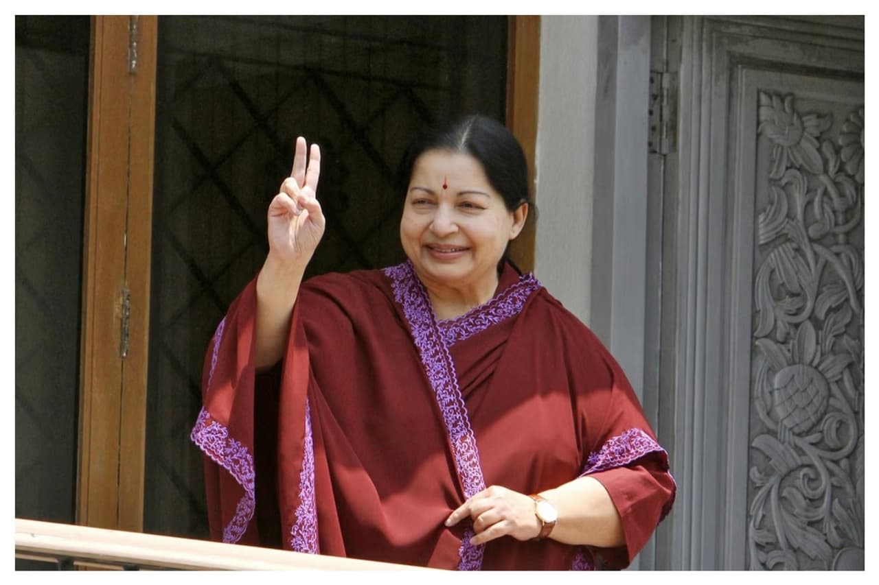 செங்கோட்டையன் கோவத்திற்கு காரணம் என்ன.? ஜெயக்குமார் கொடுத்த புதிய விளக்கம்