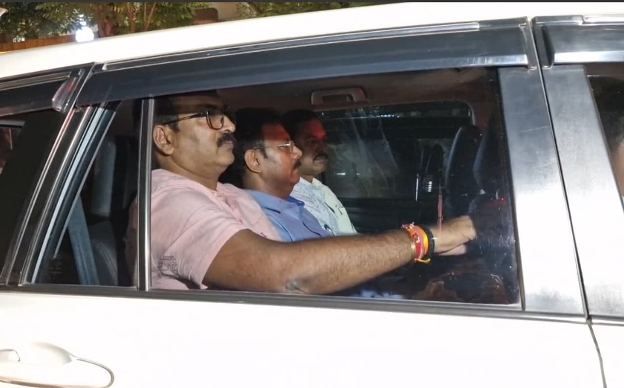 সন্দীপ ঘোষ সন্দীপ ঘোষ