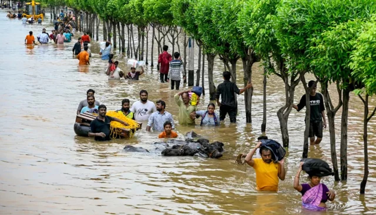 Heavy Floods Heavy Floods