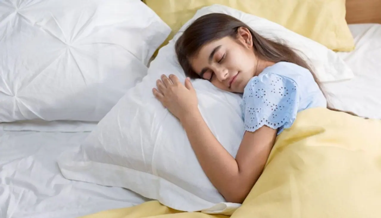 Black Raisin Saffron Water For Sleep In Tamil