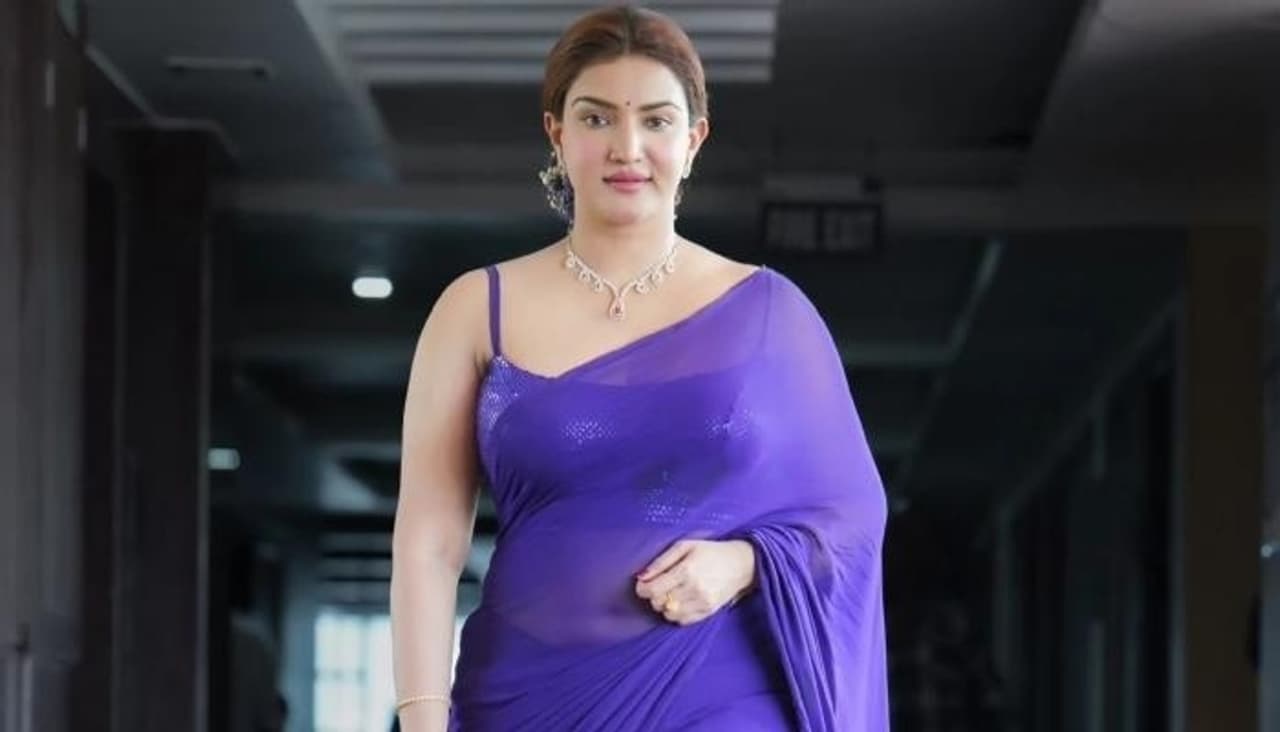 Jiiva Movie heroine Honey Rose Jiiva Movie heroine Honey Rose