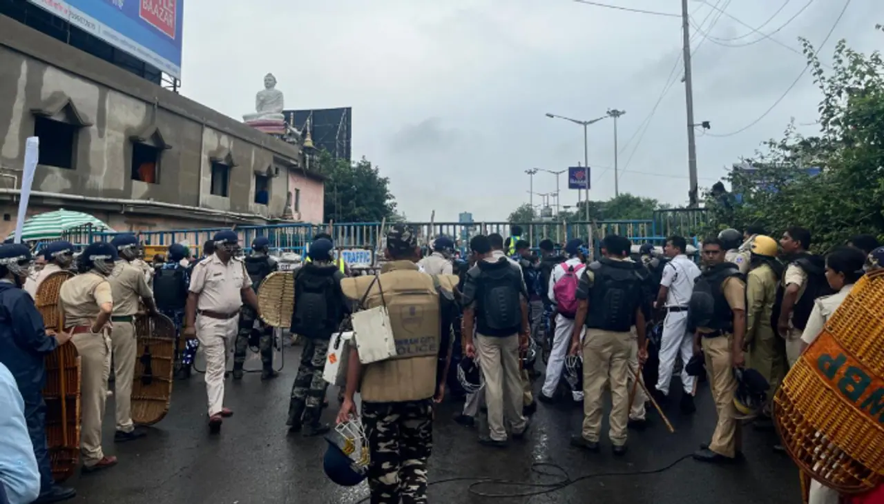 নবান্ন অভিযানে প্রহৃত তিলোত্তমার মা