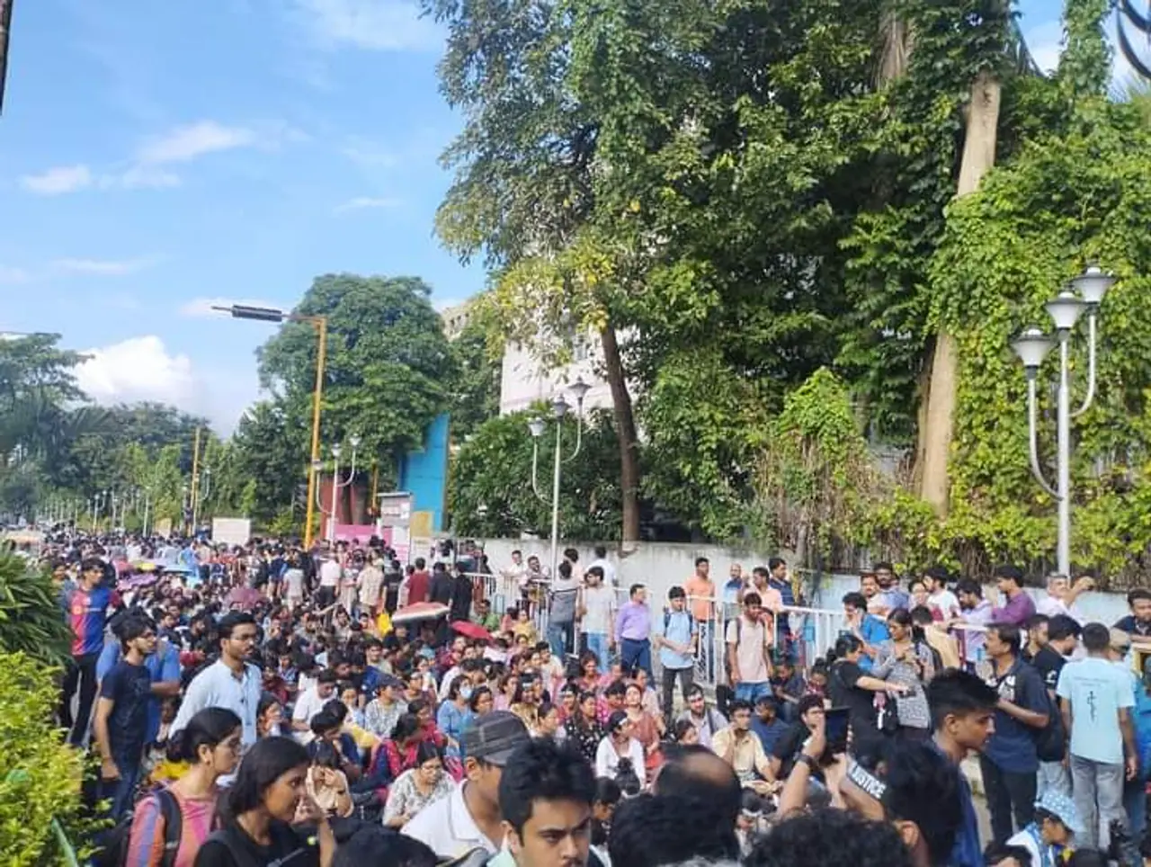 নবান্ন হল না বৈঠক