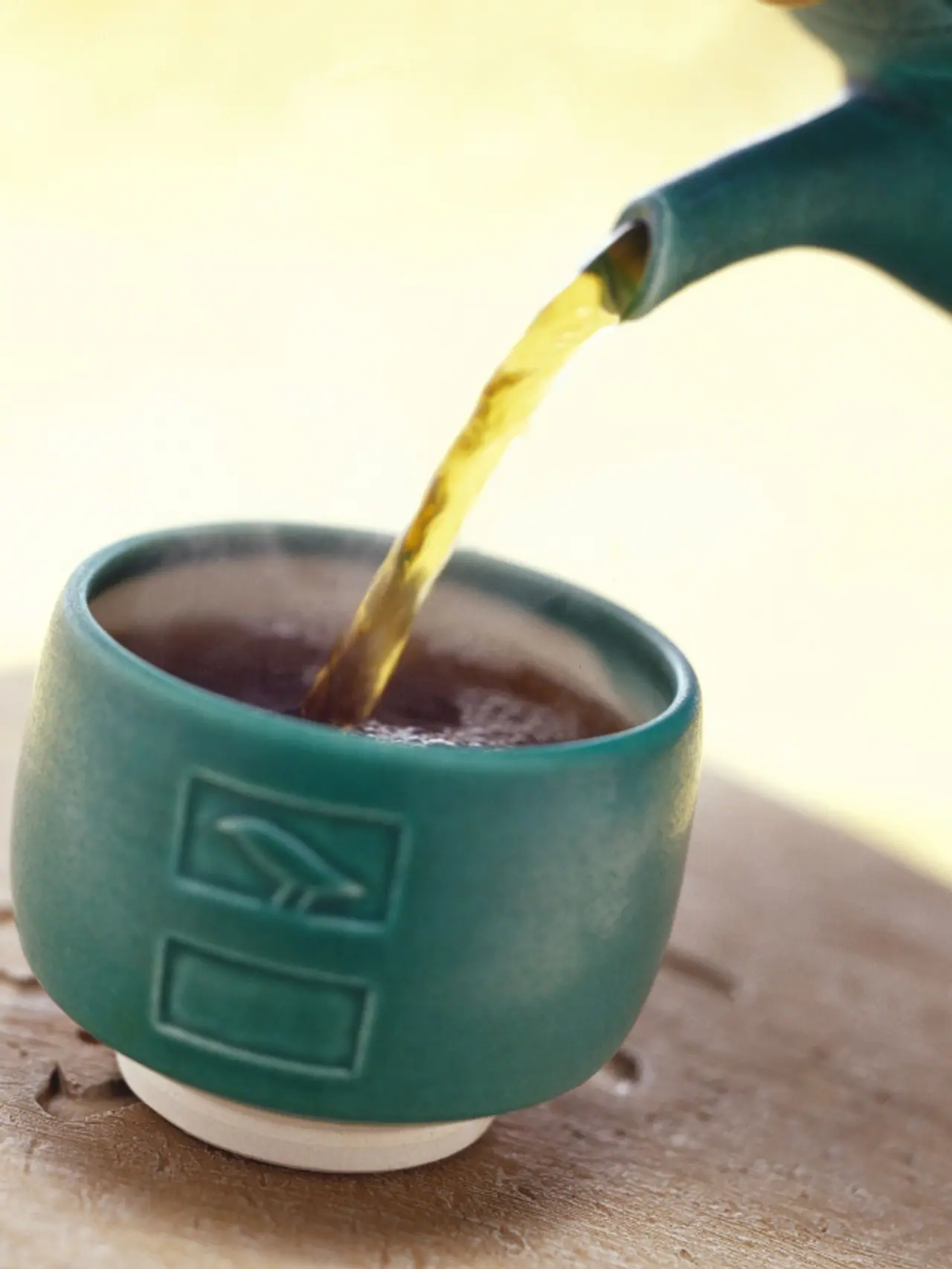 হার্ট অ্যাটাক থেকে বাঁচতে রোজ এই চা খান!