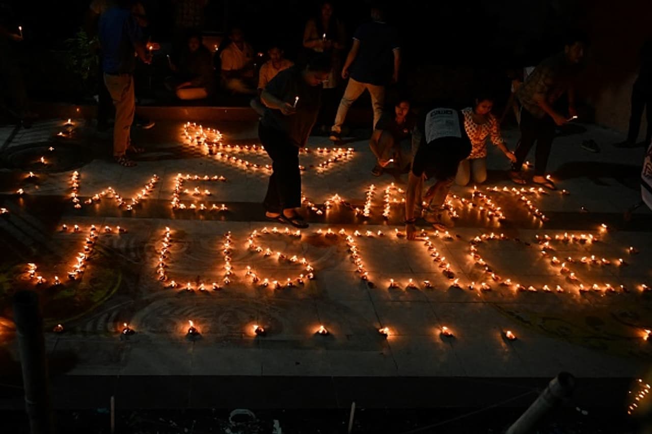 আরজি করের প্রতিবাদ কর্মসূচি আরজি করের প্রতিবাদ কর্মসূচি