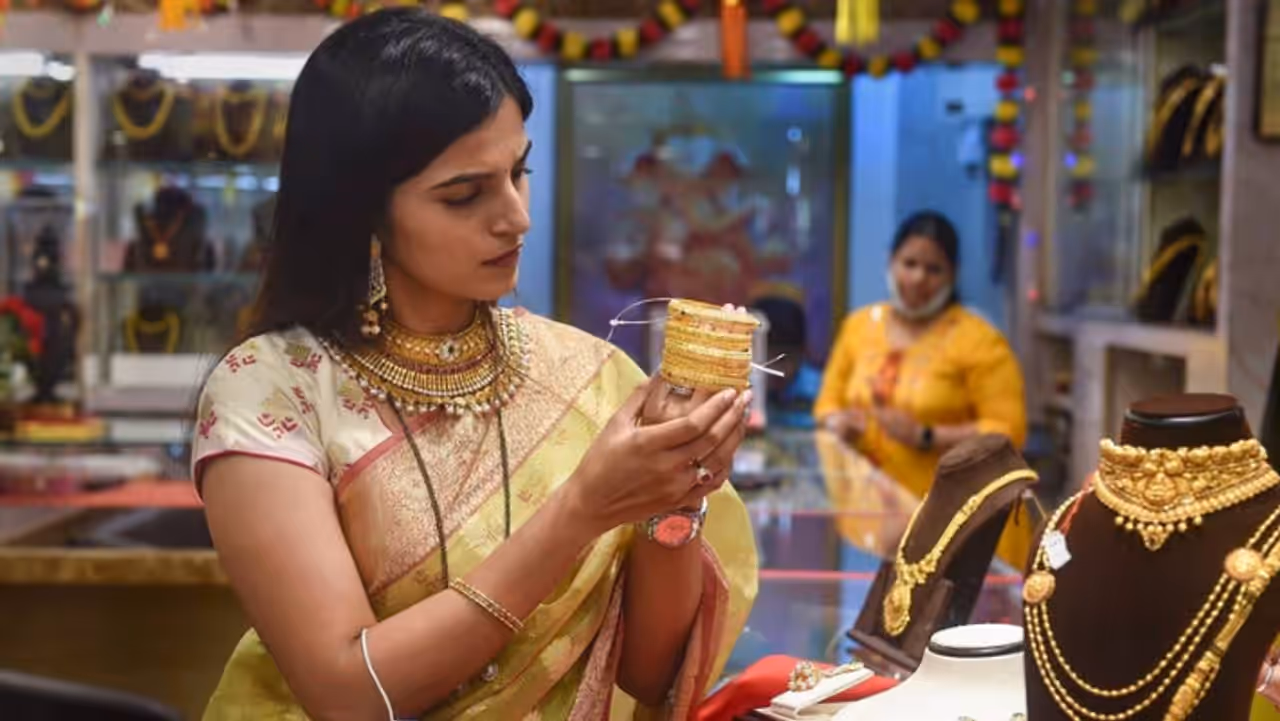 दिल्ली में सोने का दाम आज दिल्ली में सोने का दाम आज