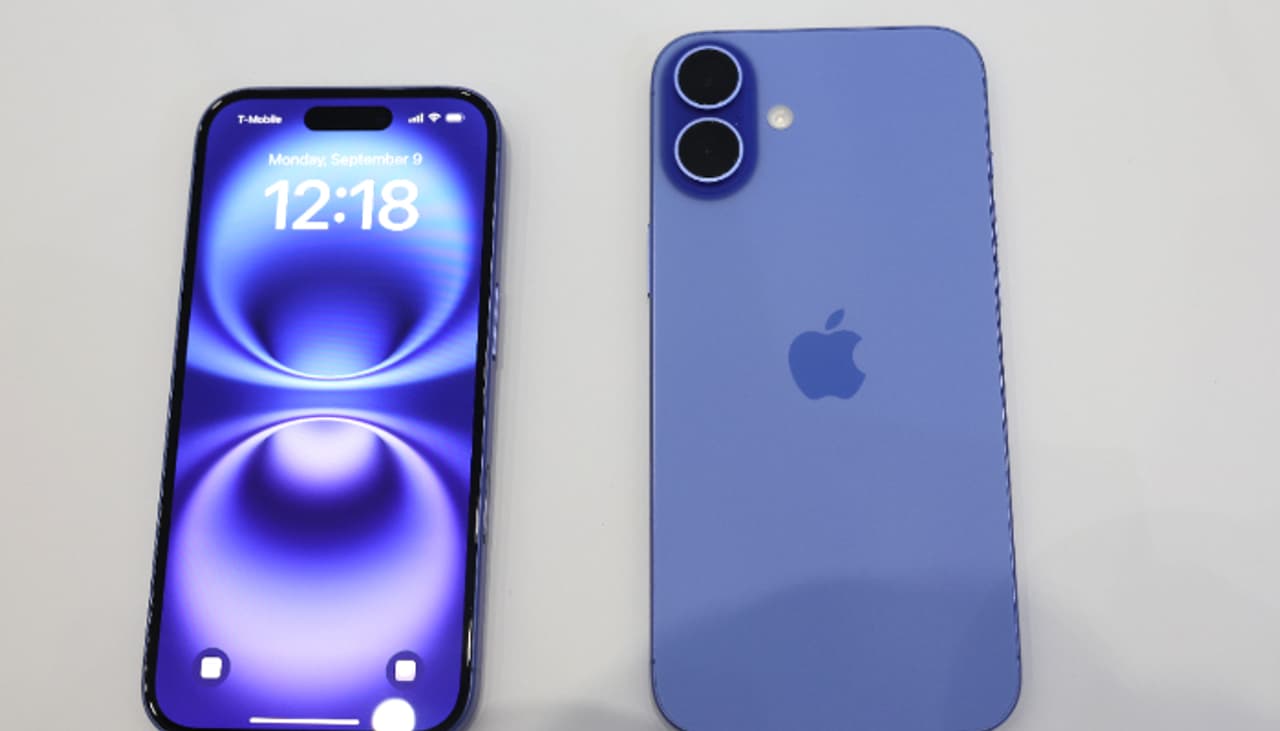 iPhone 16 iPhone 16