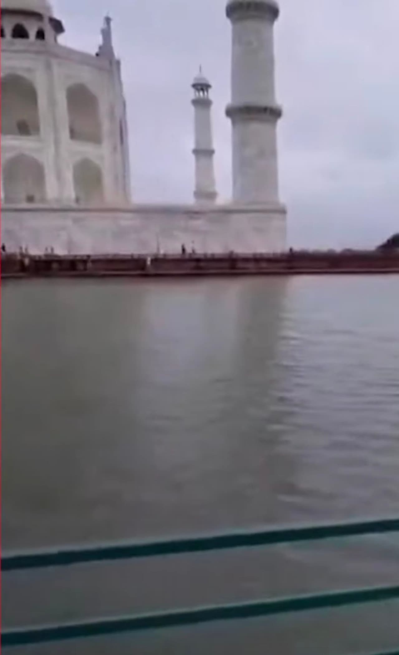 ভাঙছে তাজমহল ভাঙছে তাজমহল