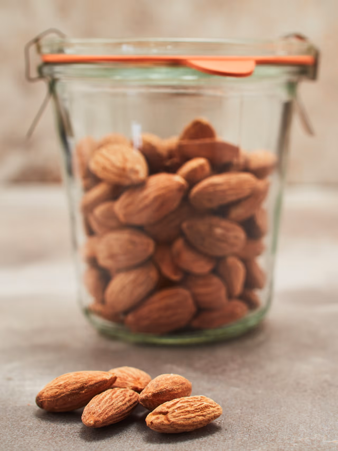Almonds Almonds