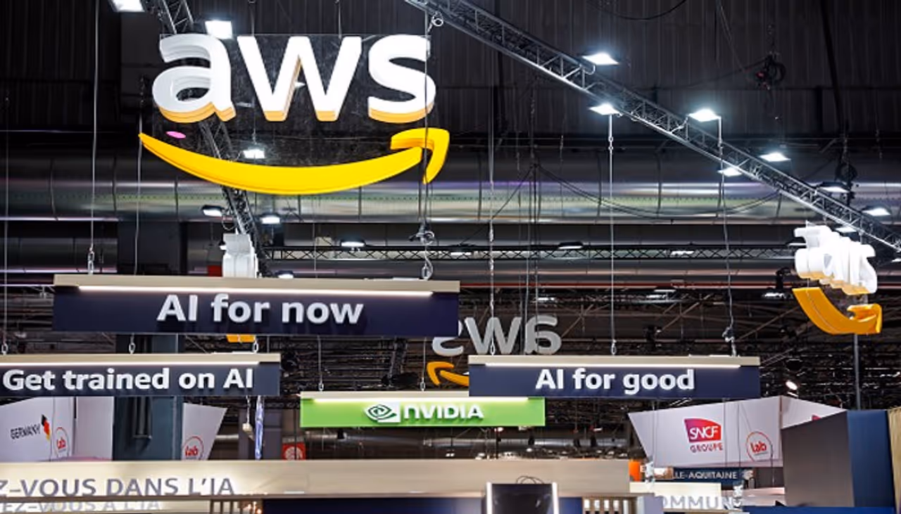 ప్రపంచవ్యాప్తంగా అమెజాన్ వెబ్ సర్వీసెస్ సేవలకు అంతరాయం ప్రపంచవ్యాప్తంగా అమెజాన్ వెబ్ సర్వీసెస్ సేవలకు అంతరాయం