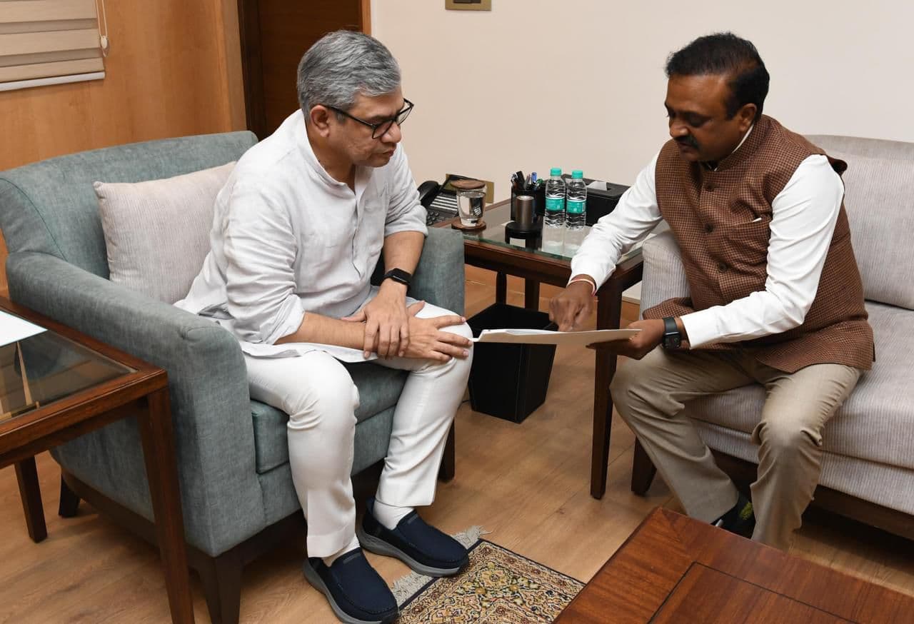 Balashowry Vallabhaneni Balashowry Vallabhaneni