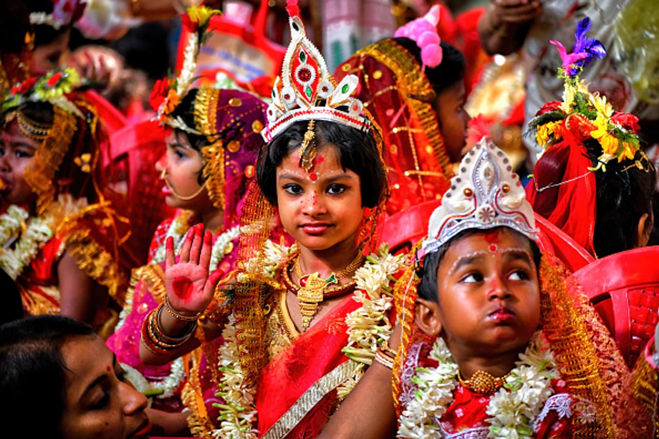 কুমারী পুজো কুমারী পুজো