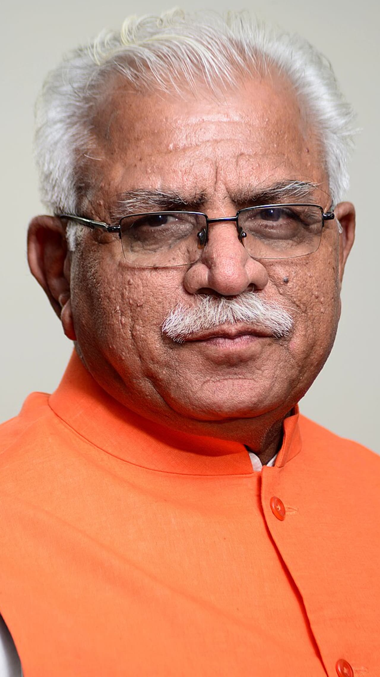 হরিয়ানার প্রাক্তন মুখ্যমন্ত্রী মনোহরলাল খট্টারের রোষানলে বাংলার পুরসভা হরিয়ানার প্রাক্তন মুখ্যমন্ত্রী মনোহরলাল খট্টারের রোষানলে বাংলার পুরসভা