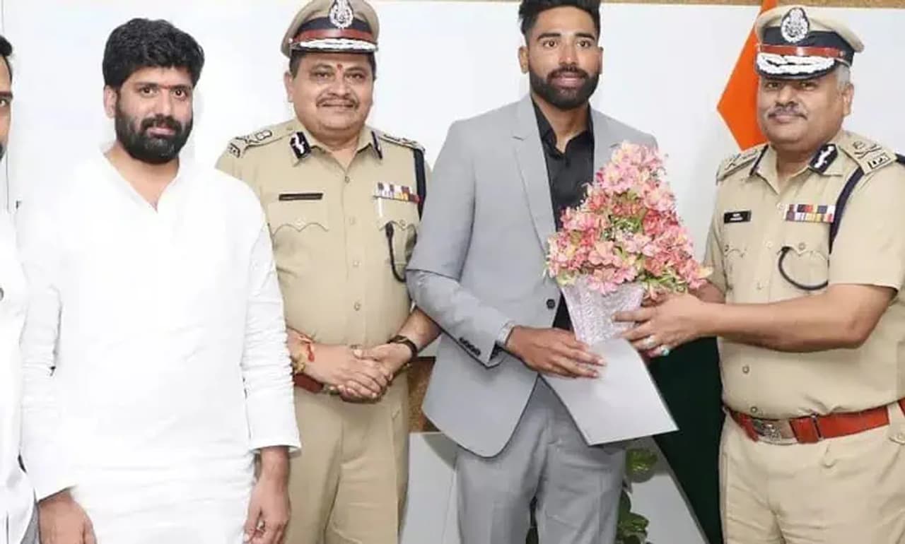 Mohammed Siraj Telangana DSP, Indian Cricket Team Mohammed Siraj Telangana DSP, Indian Cricket Team
