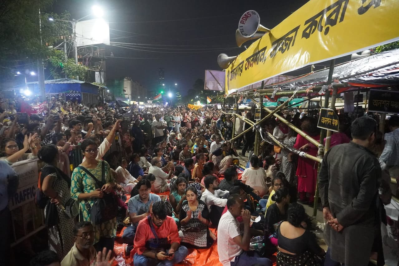 আরজি কর ইস্যুতে অবস্থান আরজি কর ইস্যুতে অবস্থান