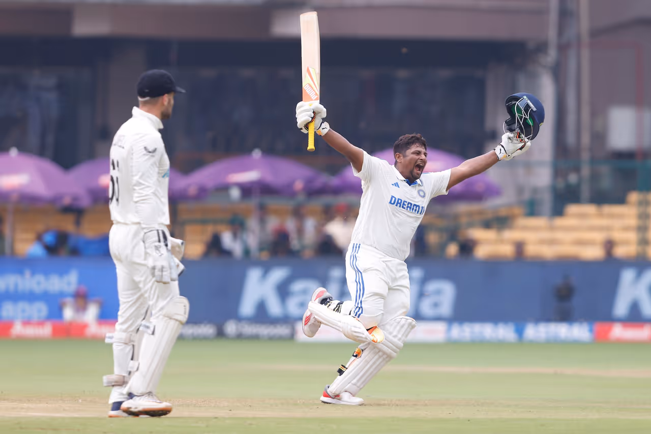 বেঙ্গালুরুতে নিউজিল্যান্ডের বিরুদ্ধে হারের মুখ থেকে ভারতীয় দলকে লড়াইয়ে ফেরালেন সরফরাজ খান বেঙ্গালুরুতে নিউজিল্যান্ডের বিরুদ্ধে হারের মুখ থেকে ভারতীয় দলকে লড়াইয়ে ফেরালেন সরফরাজ খান