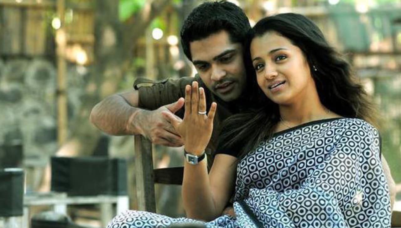 Vinnaithaandi Varuvaaya