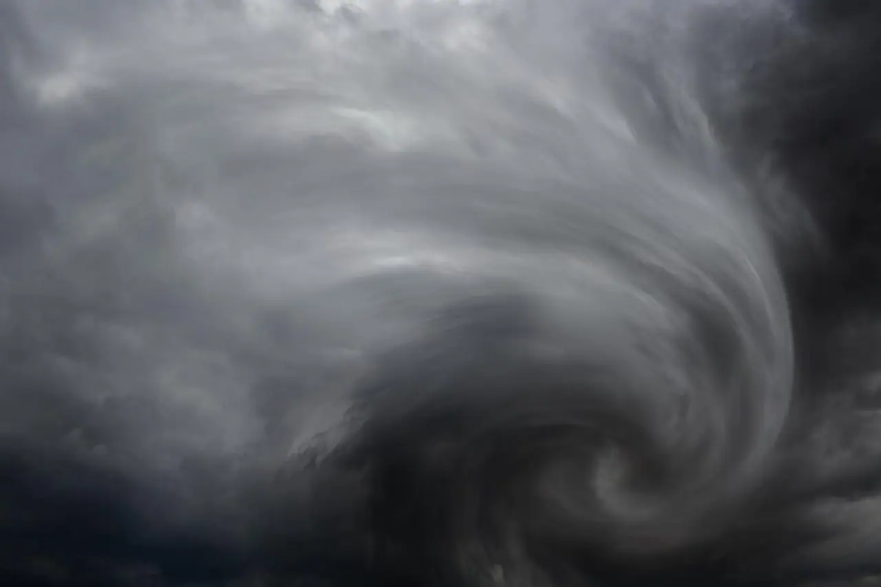 ঘূর্ণিঝড় দানা ঘূর্ণিঝড় দানা