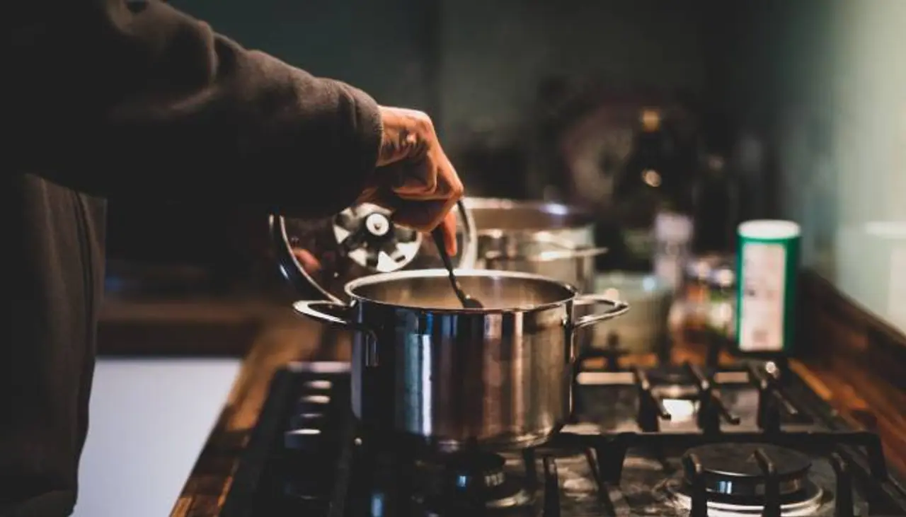 Aluminium Cookware Health Risks in Tamil