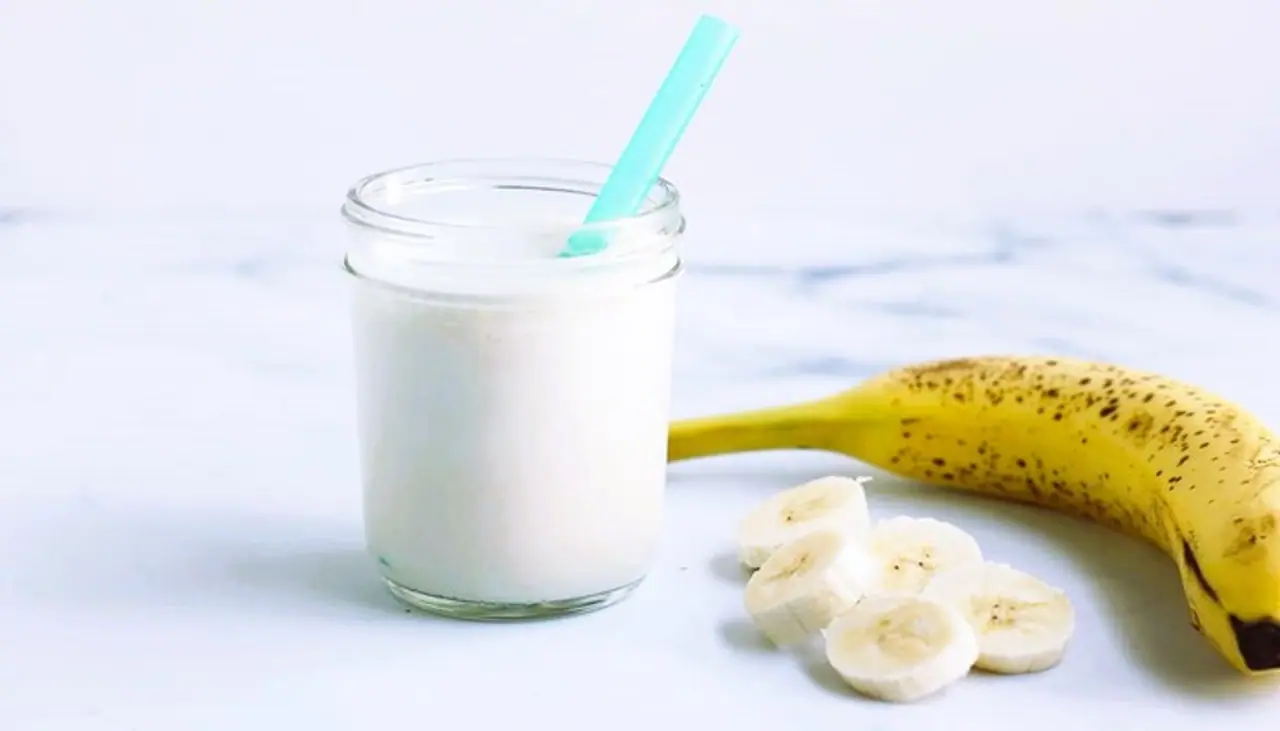 Banana and Milk Benefits In Tamil