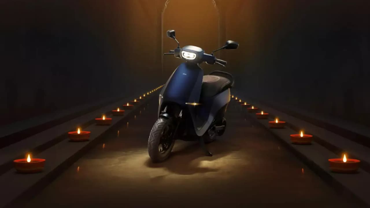 ভারতের শীর্ষস্থানীয় বৈদ্যুতিক যানবাহন কোম্পানি ওলা ইলেকট্রিক উৎসব মরসুম উপলক্ষে তাদের সর্ববৃহৎ বিক্রয় অভিযান ভারতের শীর্ষস্থানীয় বৈদ্যুতিক যানবাহন কোম্পানি ওলা ইলেকট্রিক উৎসব মরসুম উপলক্ষে তাদের সর্ববৃহৎ বিক্রয় অভিযান