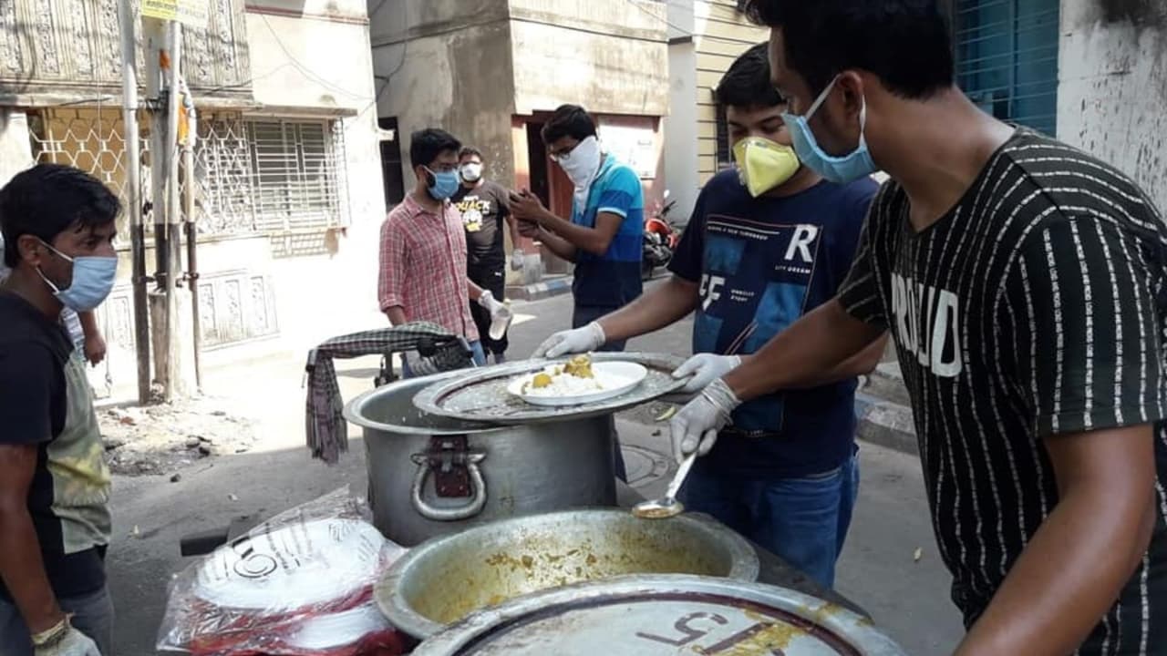সেই করোনা মহামারির সময় থেকে শুরু হয়েছিল বামেদের এই অভিনব উদ্যোগ