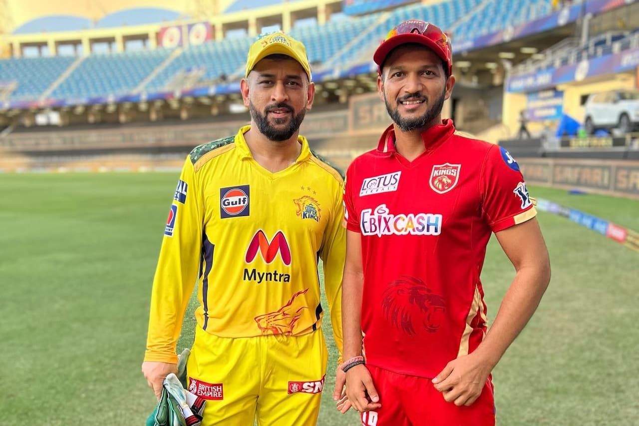 Jalaj Saxena, MS dhoni Jalaj Saxena, MS dhoni