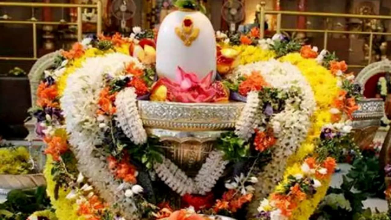 Last Sani Pradosham of 2024 December Last Sani Pradosham of 2024 December