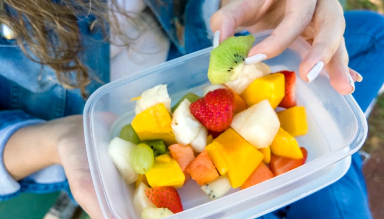 Tips to prevent fruit spoilage in tamil