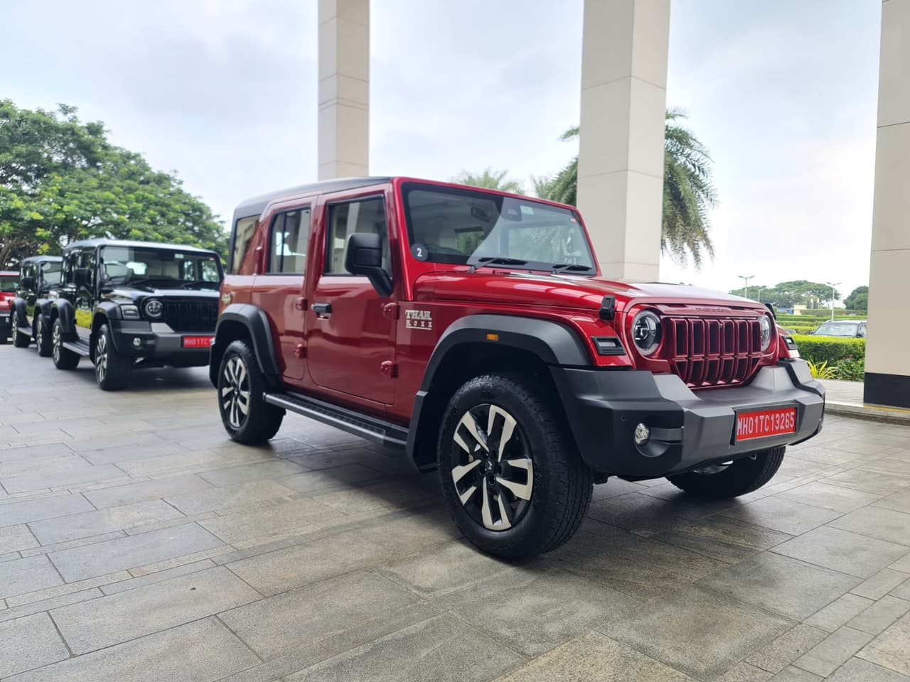 দেশের বৃহত্তম SUV উৎপাদনকারী মাহিন্দ্রা & মাহিন্দ্রা আগামী দুই মাসের মধ্যে থার ব্র্যান্ডের উৎপাদন বৃদ্ধি করতে চায় দেশের বৃহত্তম SUV উৎপাদনকারী মাহিন্দ্রা & মাহিন্দ্রা আগামী দুই মাসের মধ্যে থার ব্র্যান্ডের উৎপাদন বৃদ্ধি করতে চায়