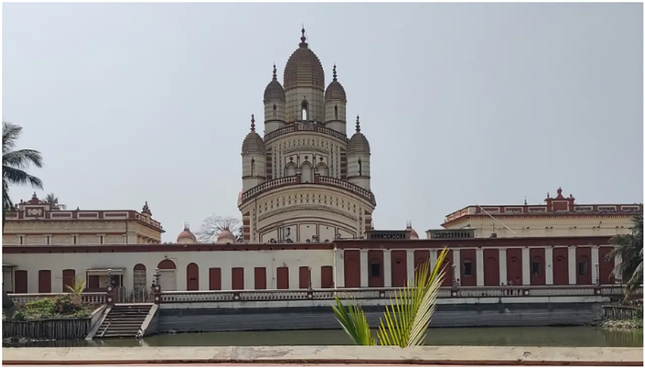 বর্ষা বিদায়ের ঘণ্টা বর্ষা বিদায়ের ঘণ্টা