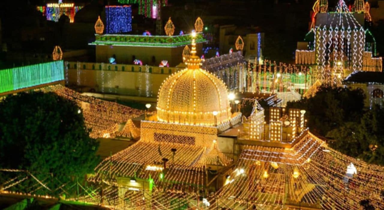 ಜನಪ್ರಿಯ 5 ಮುಸ್ಲಿಂ ತಾಣಗಳು ಜನಪ್ರಿಯ 5 ಮುಸ್ಲಿಂ ತಾಣಗಳು