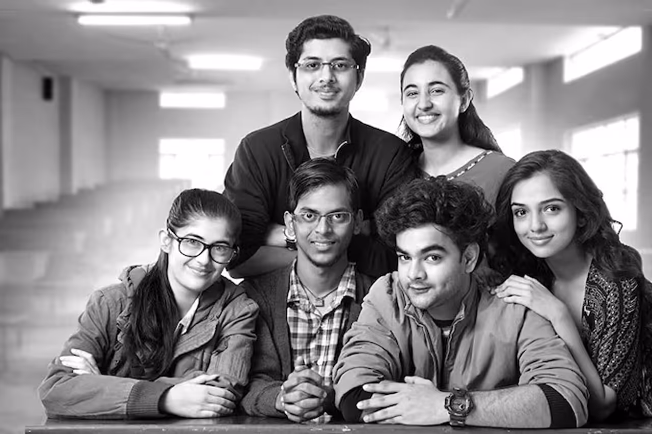 शनिवार, रविवार 'या' वेबसिरीज पाहून सुट्टी घालवा आनंदात, माहिती जाणून घ्या शनिवार, रविवार 'या' वेबसिरीज पाहून सुट्टी घालवा आनंदात, माहिती जाणून घ्या