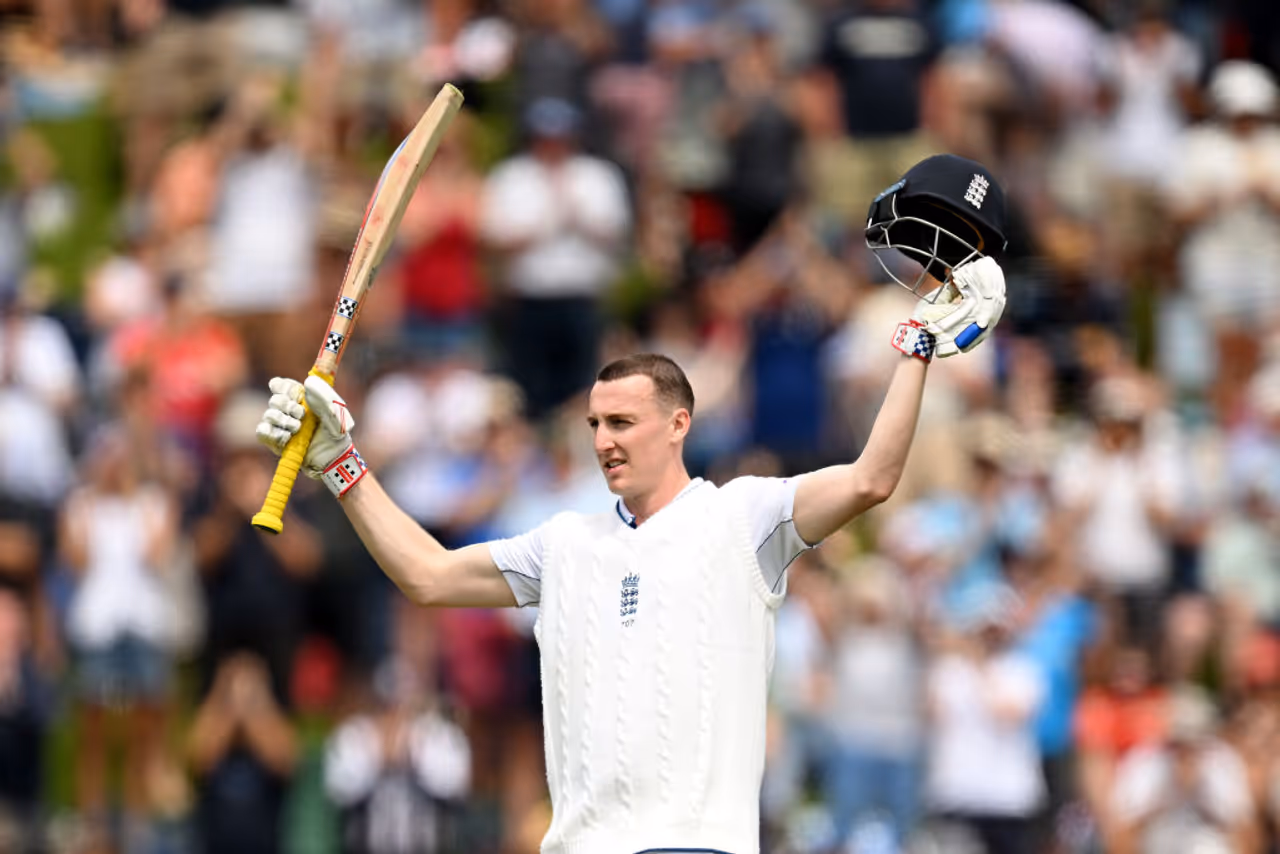 భారత్ పై హ్యారీ బ్రూక్ మొదటి టెస్ట్ సెంచరీ