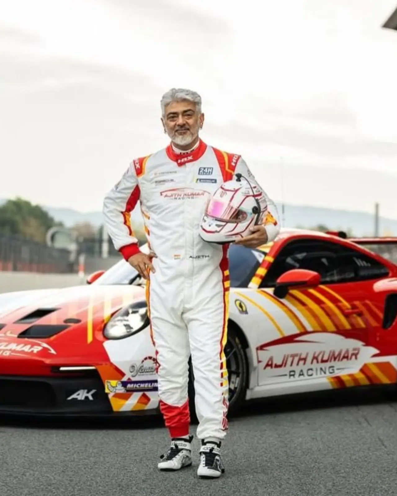 ஃபெராரி முதல் போர்சே வரை! நடிகர் அஜித் குமாரின் விலை உயர்ந்த கார் கலெக்ஷன்கள்