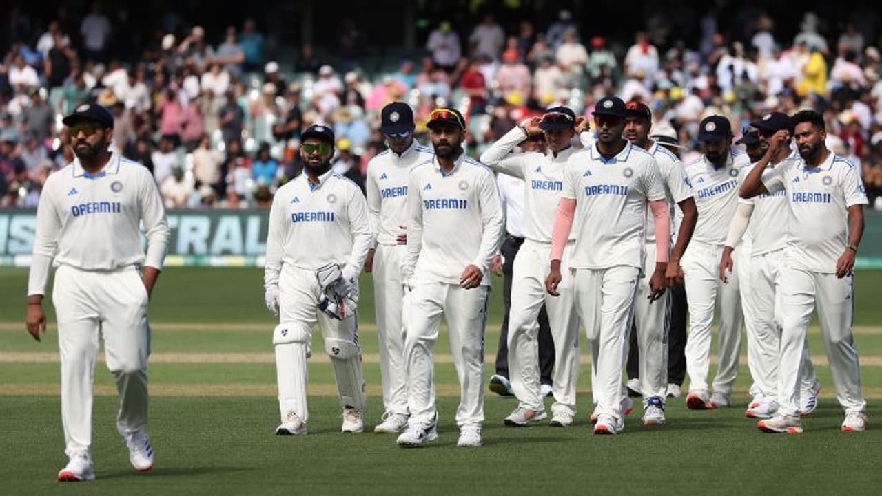 সদ্যসমাপ্ত বর্ডার গাভাসকর ট্রফির শুরুটা ভালো করেও হেরে গেল ভারতীয় দল সদ্যসমাপ্ত বর্ডার গাভাসকর ট্রফির শুরুটা ভালো করেও হেরে গেল ভারতীয় দল