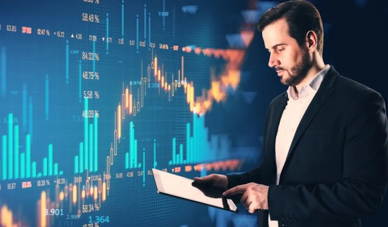 আর সেই জায়গায় দাঁড়িয়েই, এমন কিছু মিউচুয়াল ফান্ড রয়েছে, আর সেই জায়গায় দাঁড়িয়েই, এমন কিছু মিউচুয়াল ফান্ড রয়েছে,