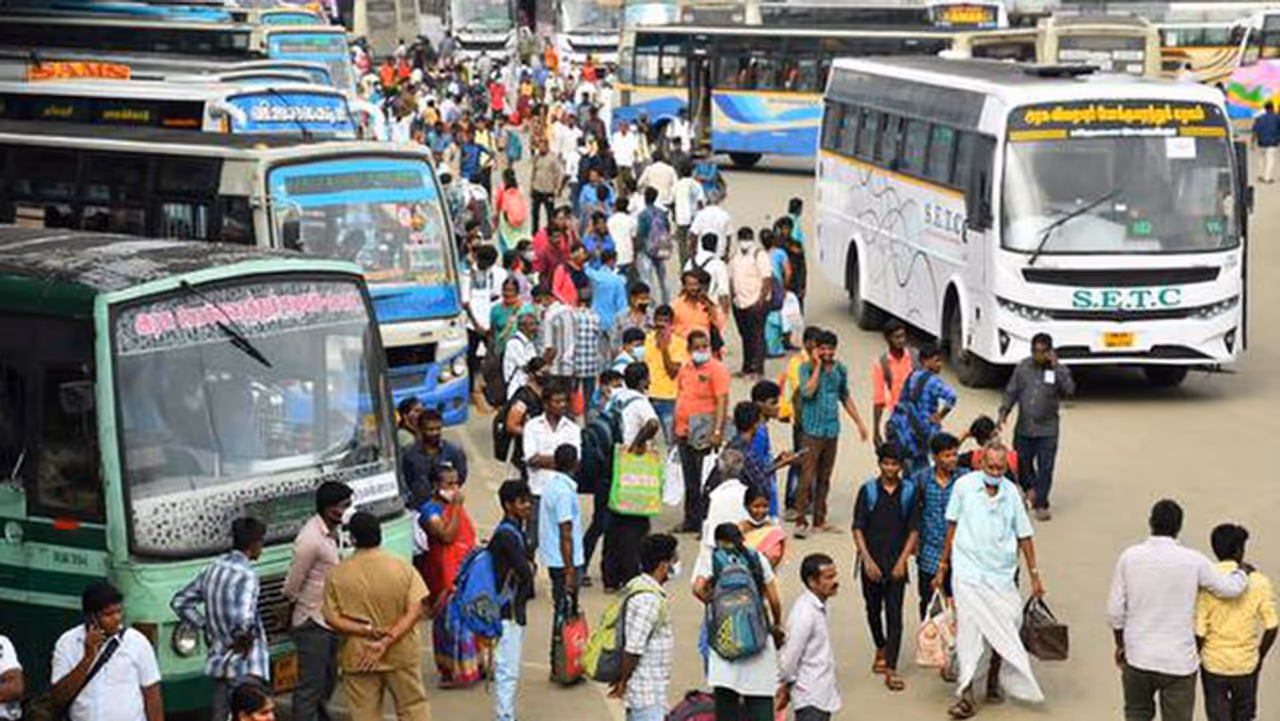 பொதுமக்களுக்கு வெளியூர் செல்ல சிறப்பு பேருந்து பொதுமக்களுக்கு வெளியூர் செல்ல சிறப்பு பேருந்து