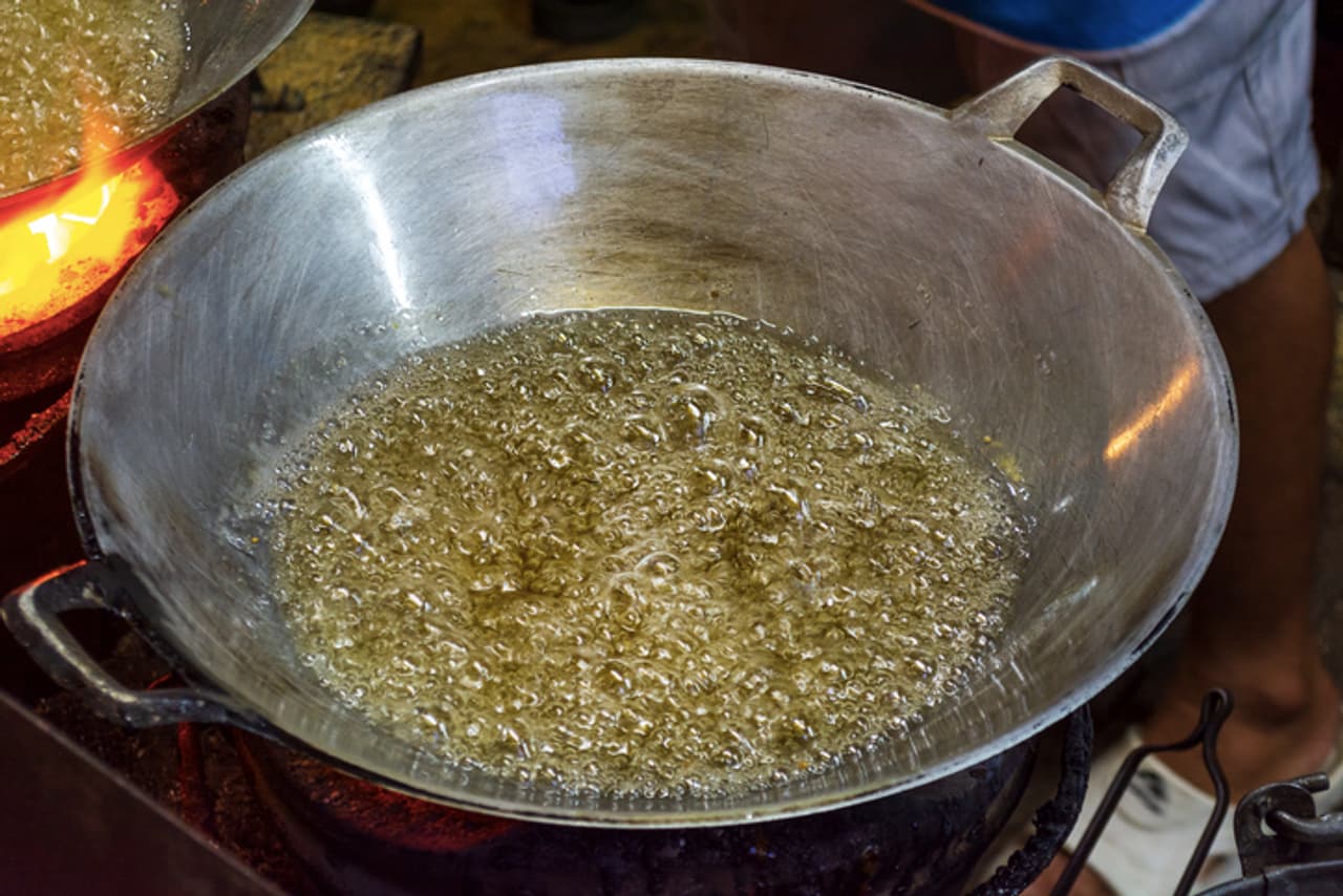 ರಸ್ತೆ ಬದಿಯ ಆಹಾರ ಮಳಿಗೆಗಳಲ್ಲಿ ಈ ರೀತಿ ಹೆಚ್ಚಾಗಿ ಕಂಡುಬರುತ್ತದೆ ರಸ್ತೆ ಬದಿಯ ಆಹಾರ ಮಳಿಗೆಗಳಲ್ಲಿ ಈ ರೀತಿ ಹೆಚ್ಚಾಗಿ ಕಂಡುಬರುತ್ತದೆ