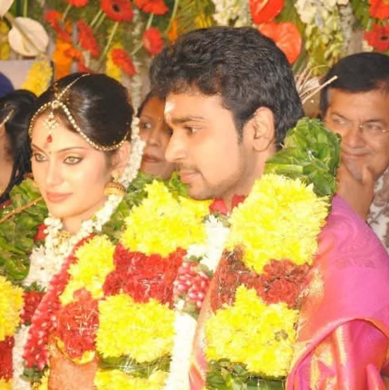 15 வயதிலேயே சூர்யாவுக்கு ஜோடியாக நடித்த ஸ்ருதிகா 15 வயதிலேயே சூர்யாவுக்கு ஜோடியாக நடித்த ஸ்ருதிகா