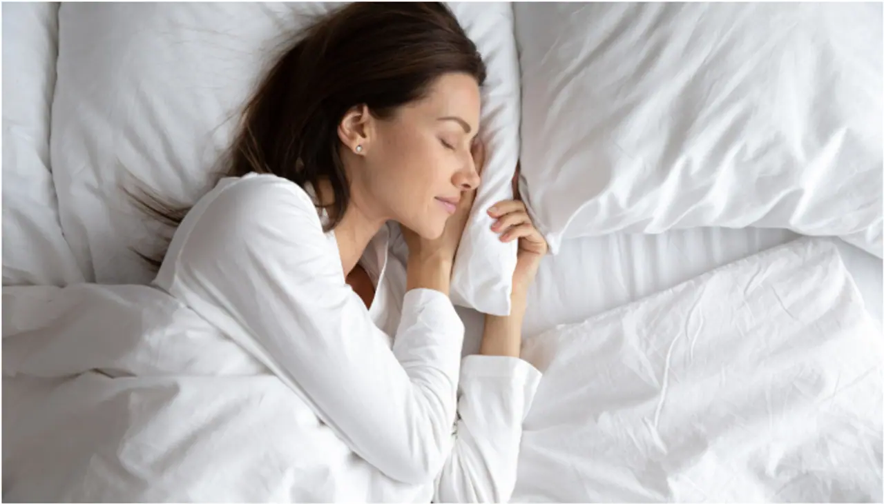 ನಿದ್ದೆ ಮಾಡುವಾಗ ಈ ತಪ್ಪುಗಳನ್ನು ಮಾಡಬೇಡಿ