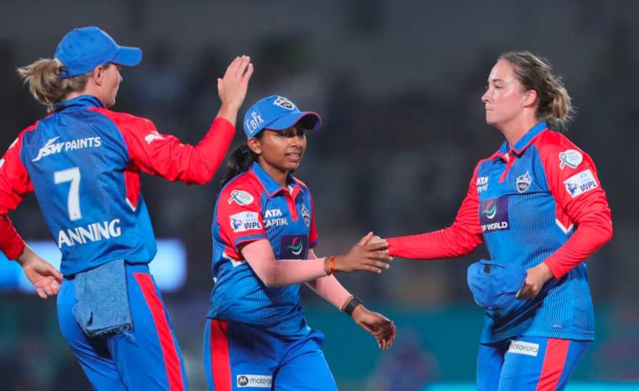 MI vs DC: கடைசி வரை திக் திக் திக்; மும்பையை போராடி வீழ்த்திய டெல்லி!