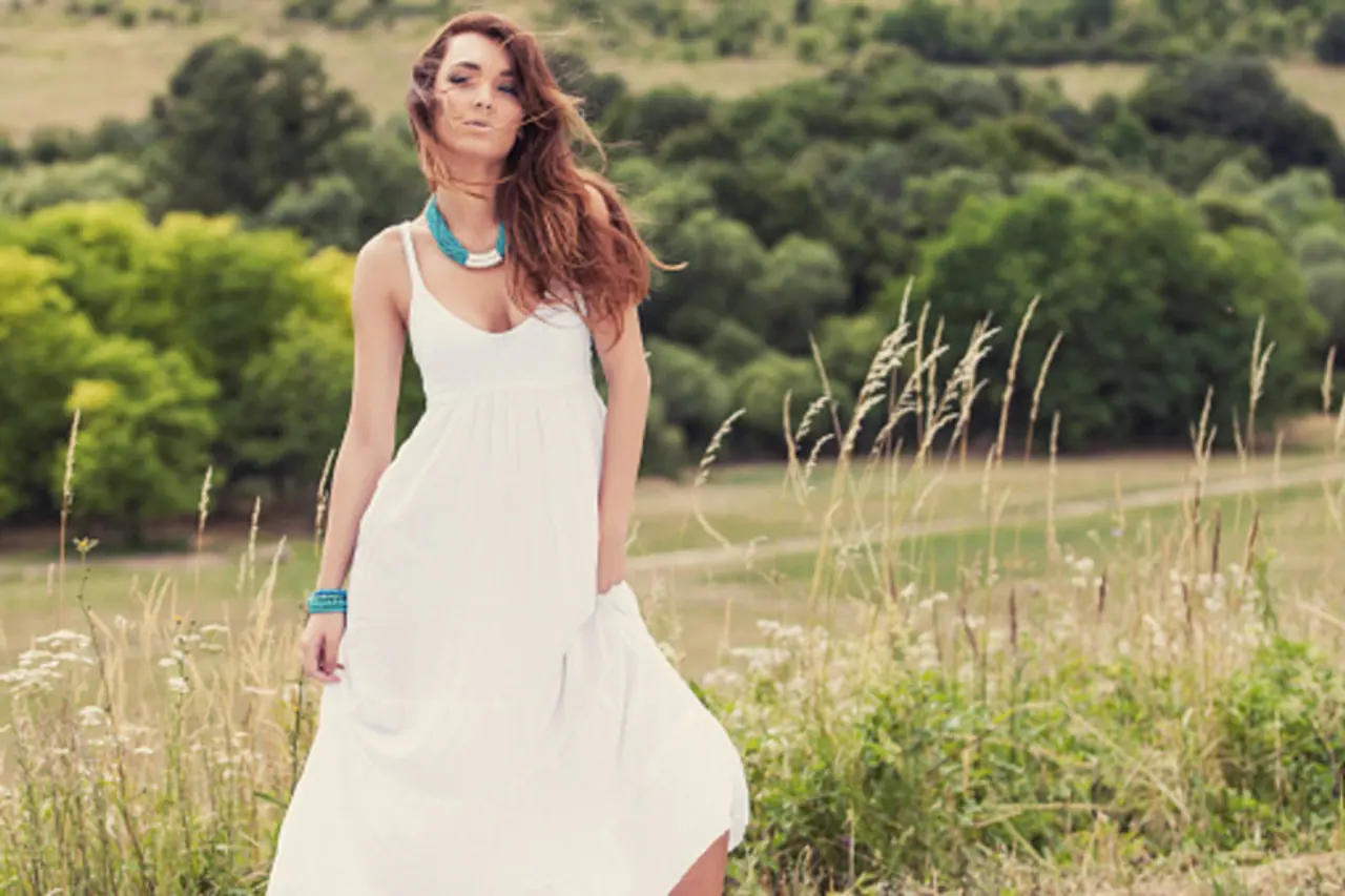 సొగసైన దుస్తులు