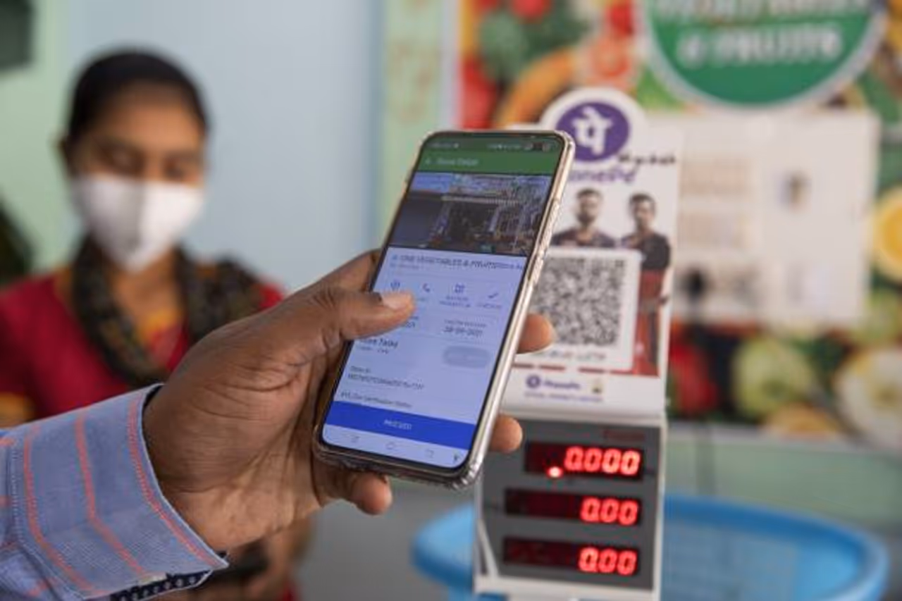 బ్యాలెన్స్ చెకింగ్‌పై ప‌రిమితులు